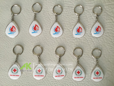 Móc khóa nhựa dẻo in logo Hội chữ thập đỏ tỉnh Bình Dương
