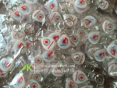 Móc khóa nhựa dẻo in logo Hội chữ thập đỏ tỉnh Bình Dương